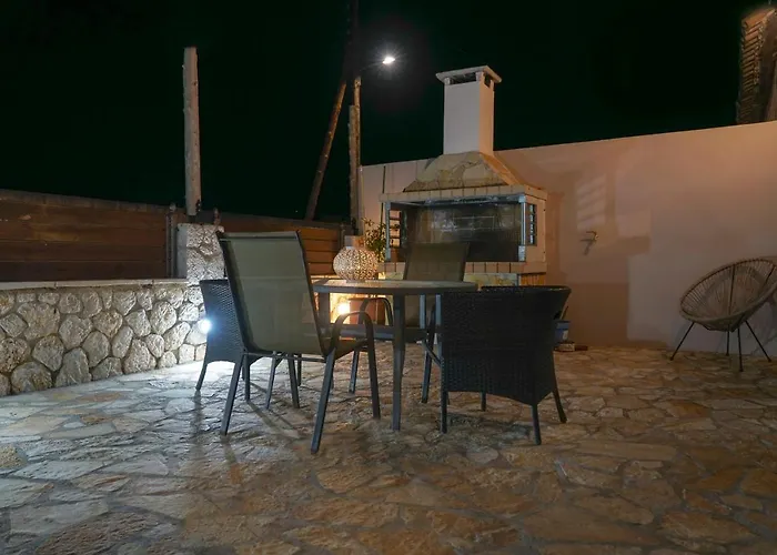 Stavros House 阿普索斯